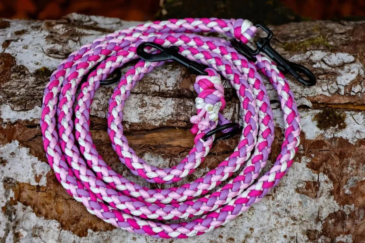 Hundeleine "Pinky" aus Paracord